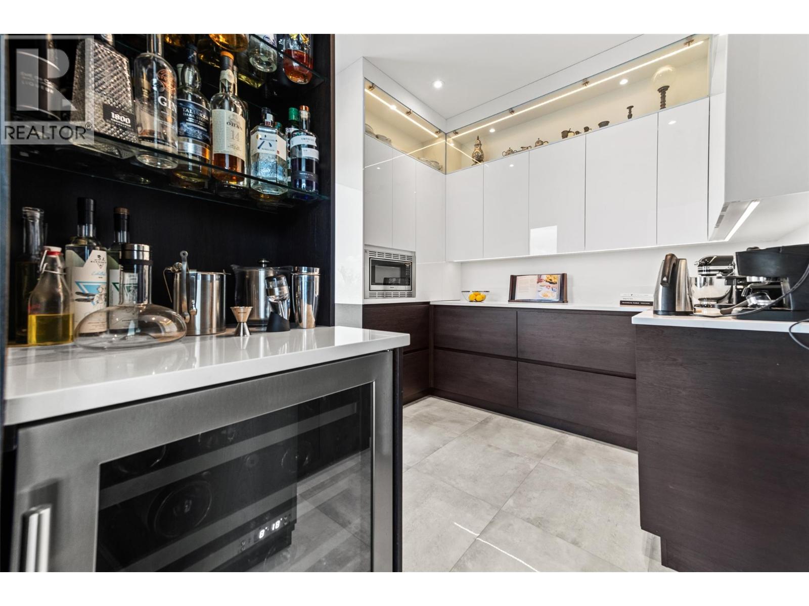 2805 Aikins Loop, Naramata