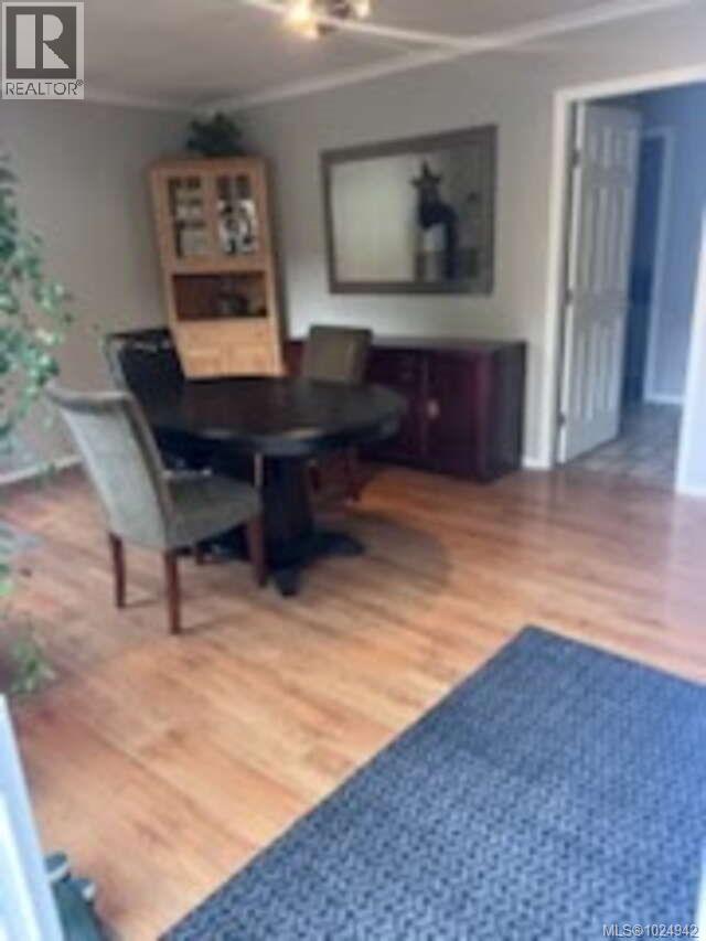 100 Elk Rd, Lake Cowichan