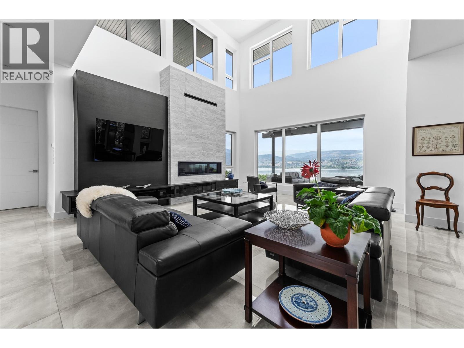 2805 Aikins Loop, Naramata