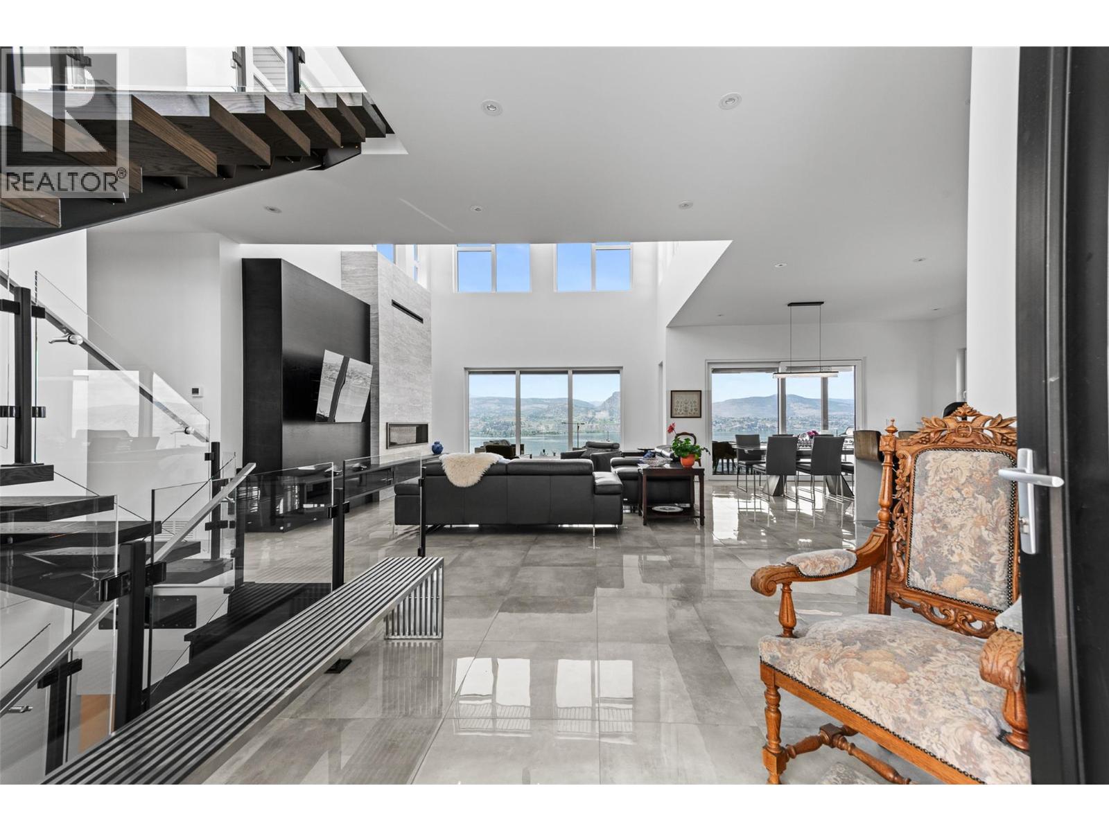 2805 Aikins Loop, Naramata