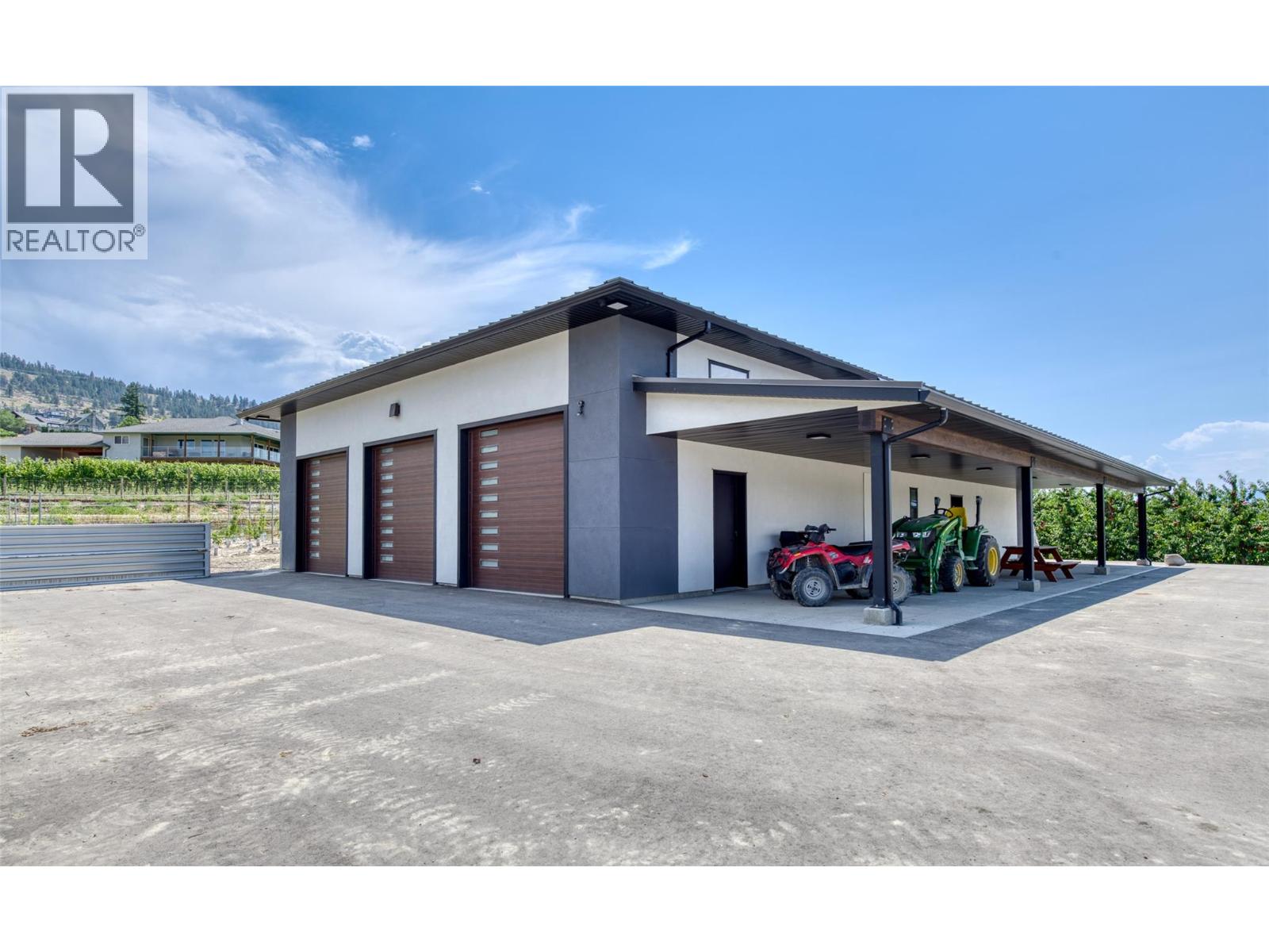 2805 Aikins Loop, Naramata