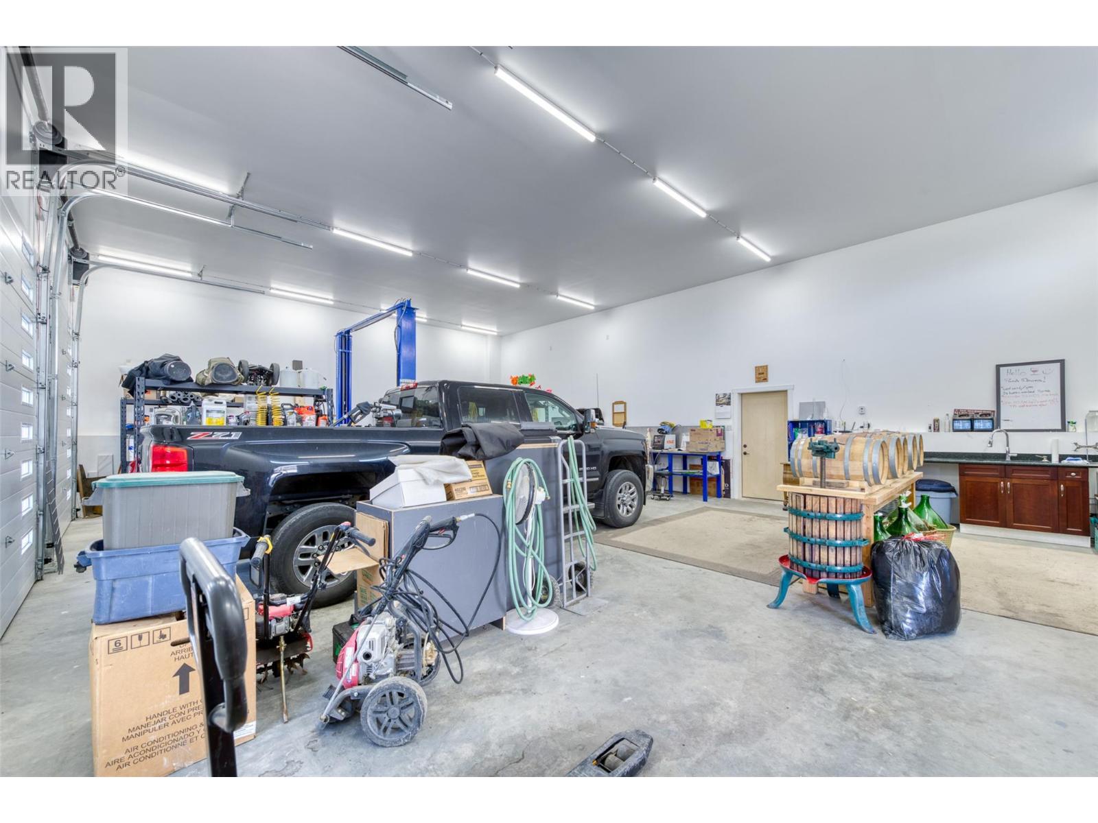 2805 Aikins Loop, Naramata