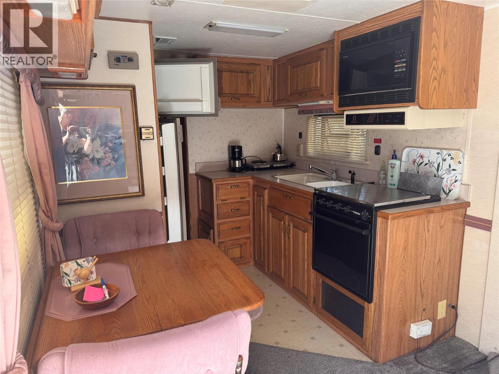  4025 Oleander Drive, Osoyoos