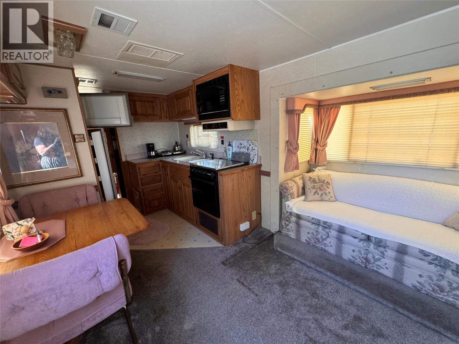  4025 Oleander Drive, Osoyoos