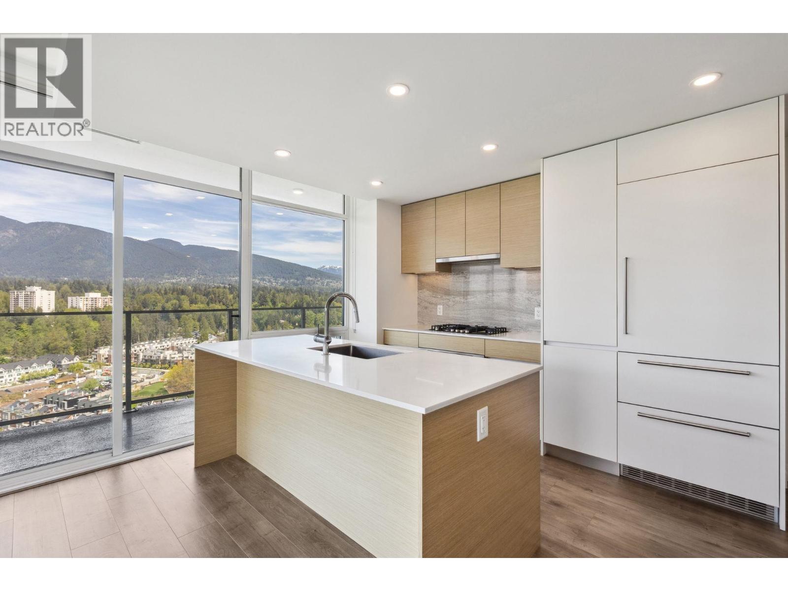 1708 200 KLAHANIE COURT, West Vancouver