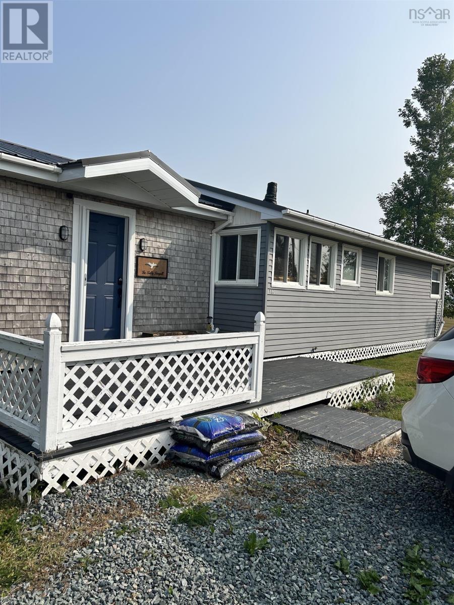 Property 21 of 21 of 107 Hamilton Lane