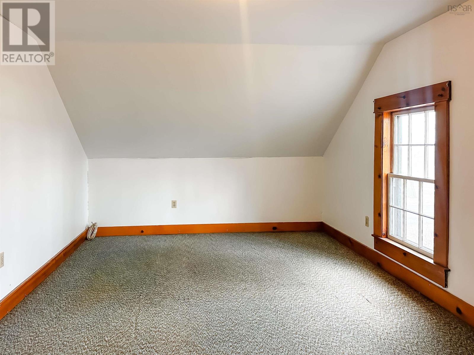 Single Family House for Sale in  Brooklyn Street Somerset 