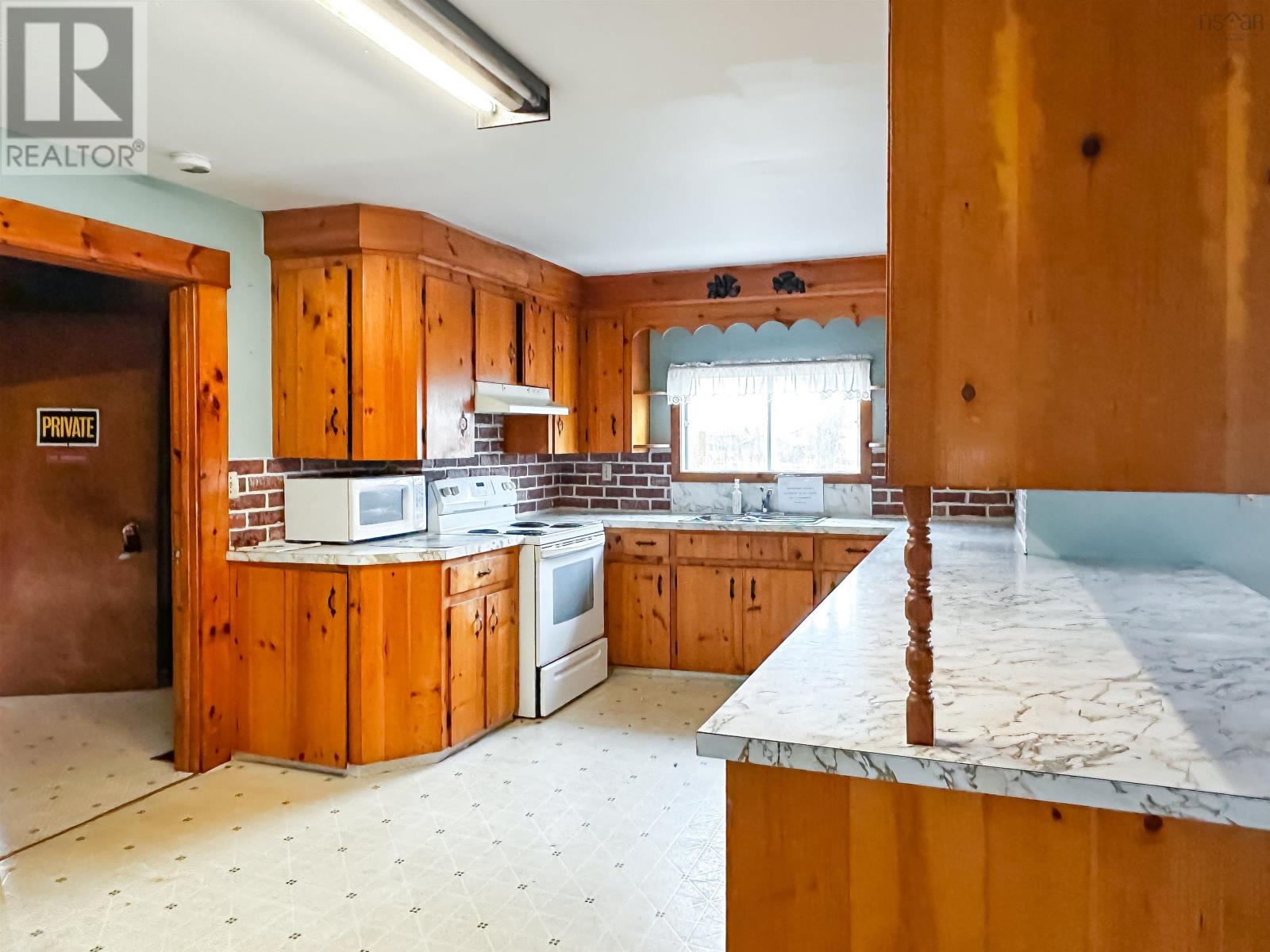 Single Family House for Sale in  Brooklyn Street Somerset 