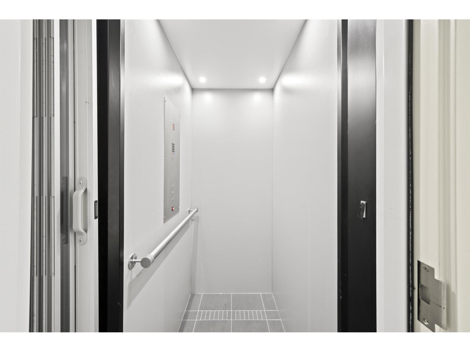 209 13585 16 AVENUE, Surrey