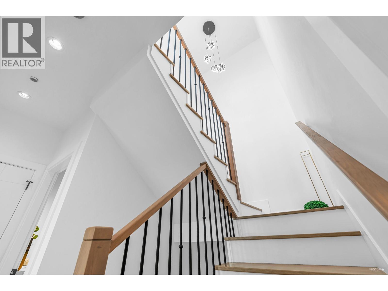 3 262 E 65TH AVENUE, Vancouver