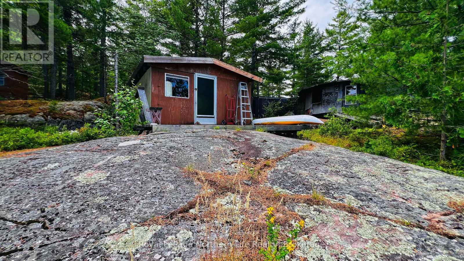 Single Family House Bungalow for Sale in N/A PARCEL  SEC NS Parry Sound Remote Area (Patterson) 