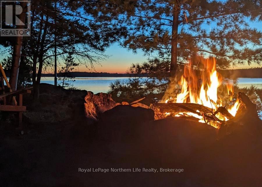 Single Family House Bungalow for Sale in N/A PARCEL  SEC NS Parry Sound Remote Area (Patterson) 