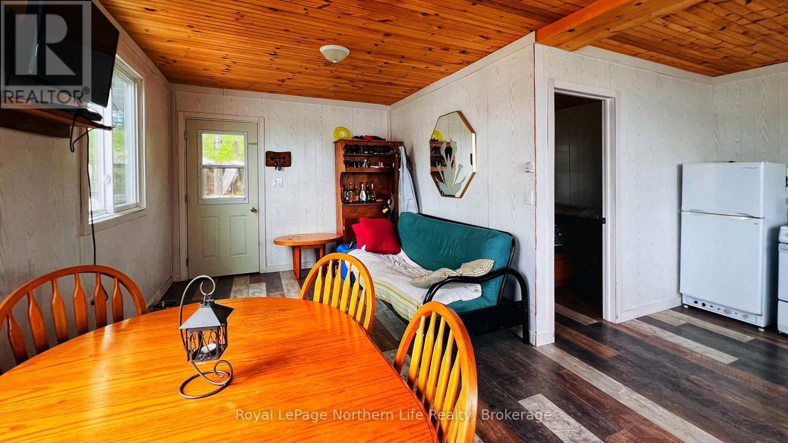 Single Family House Bungalow for Sale in N/A PARCEL  SEC NS Parry Sound Remote Area (Patterson) 