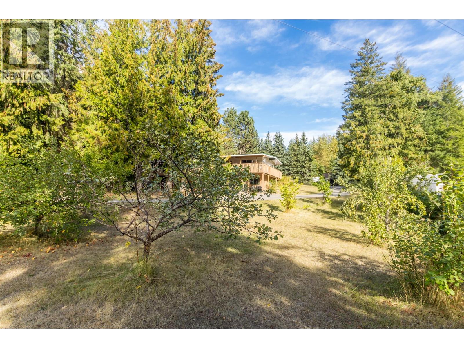  5246 Mayfair Road Southeast, Salmon Arm
