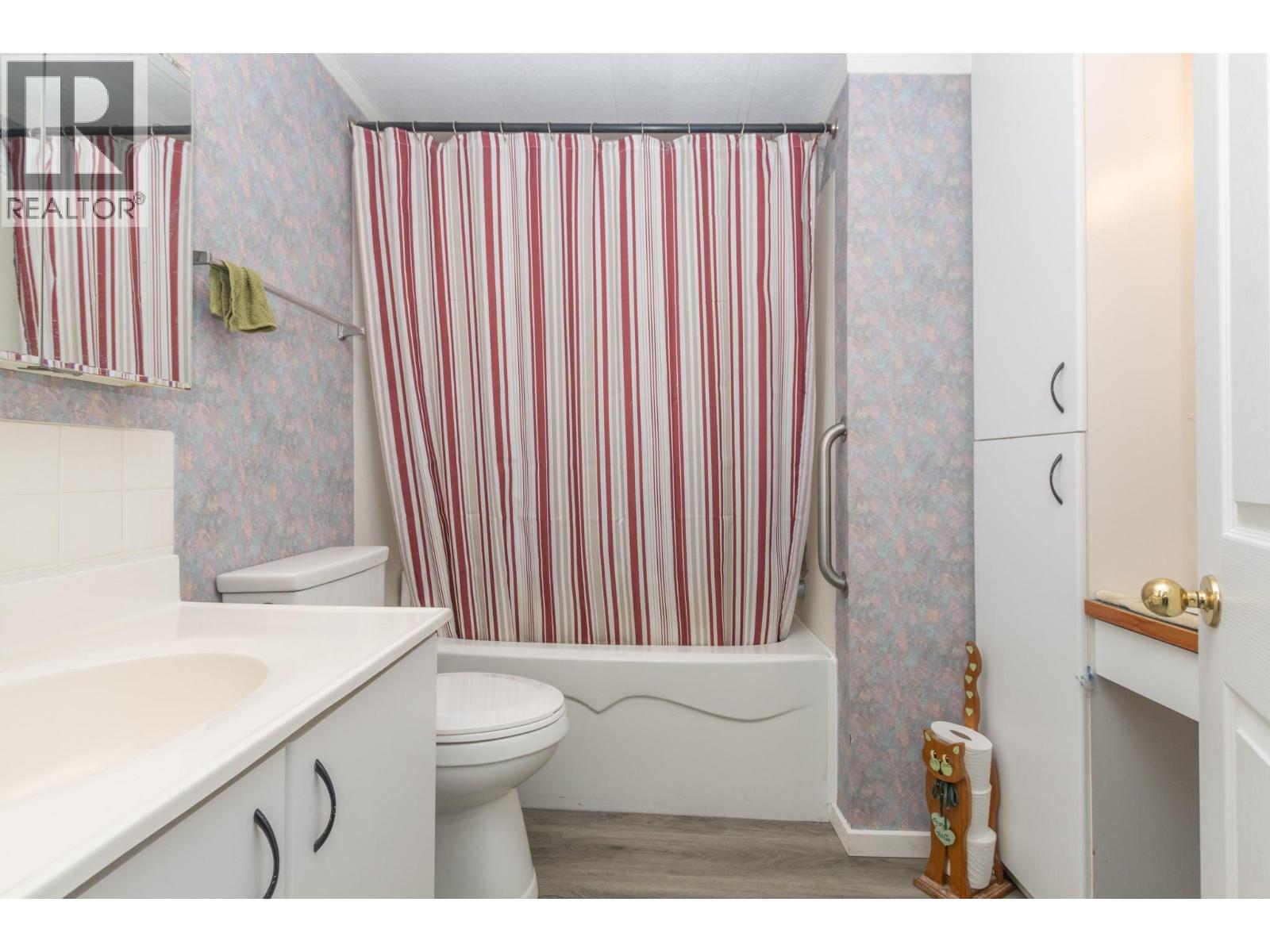  5246 Mayfair Road Southeast, Salmon Arm