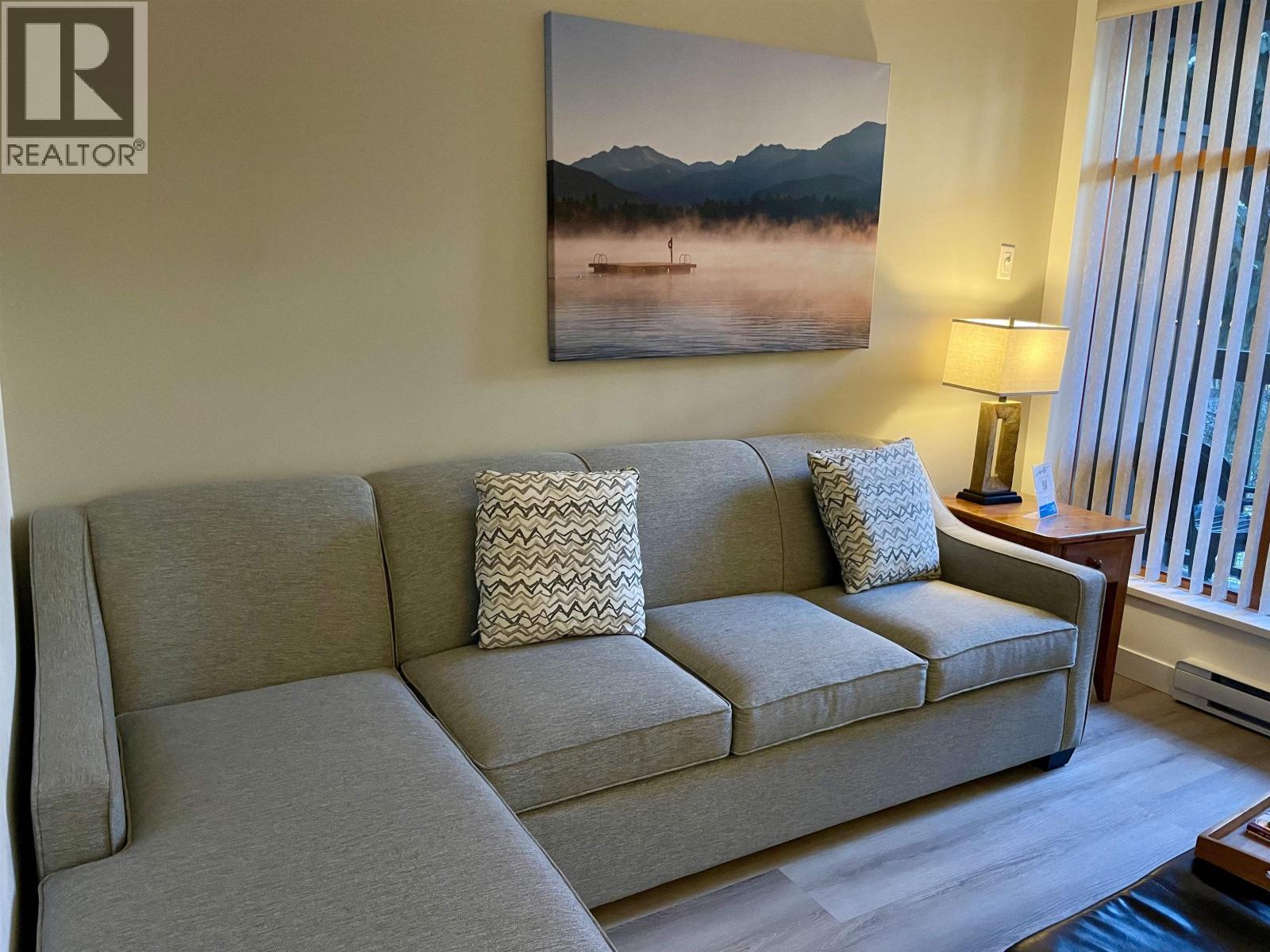 82 Wk 3&26-4355 NORTHLANDS BOULEVARD, Whistler