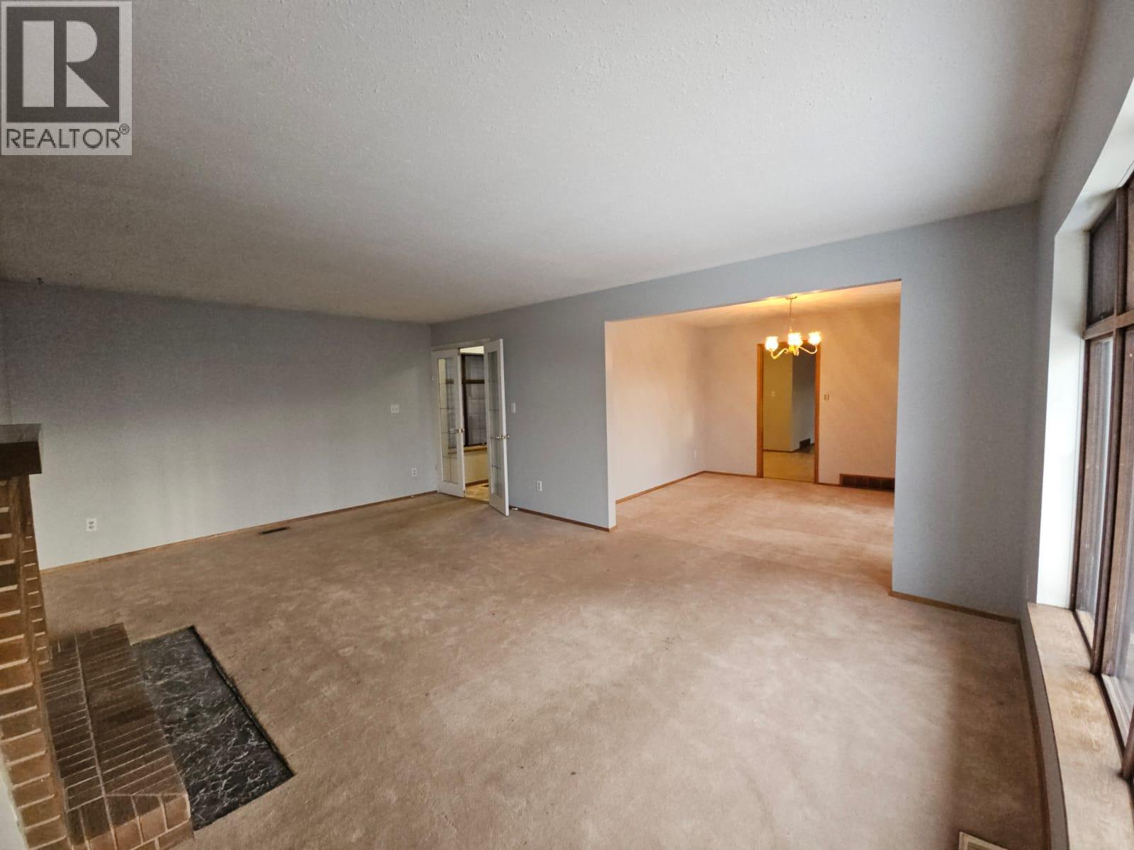 128 Kiskatinaw Crescent, Tumbler Ridge