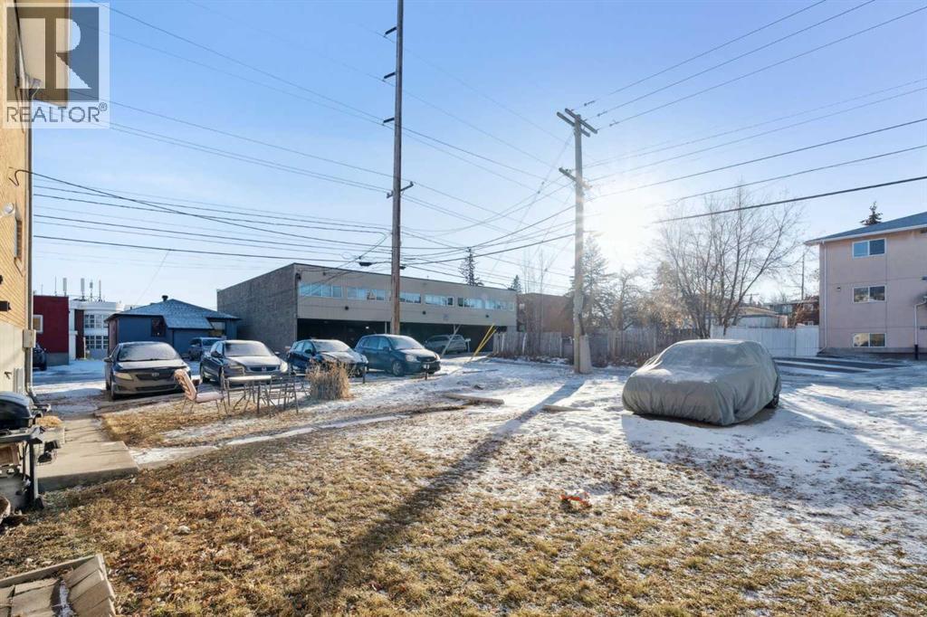 Multi-family House for Sale in   Avenue NW Tuxedo Park Calgary 