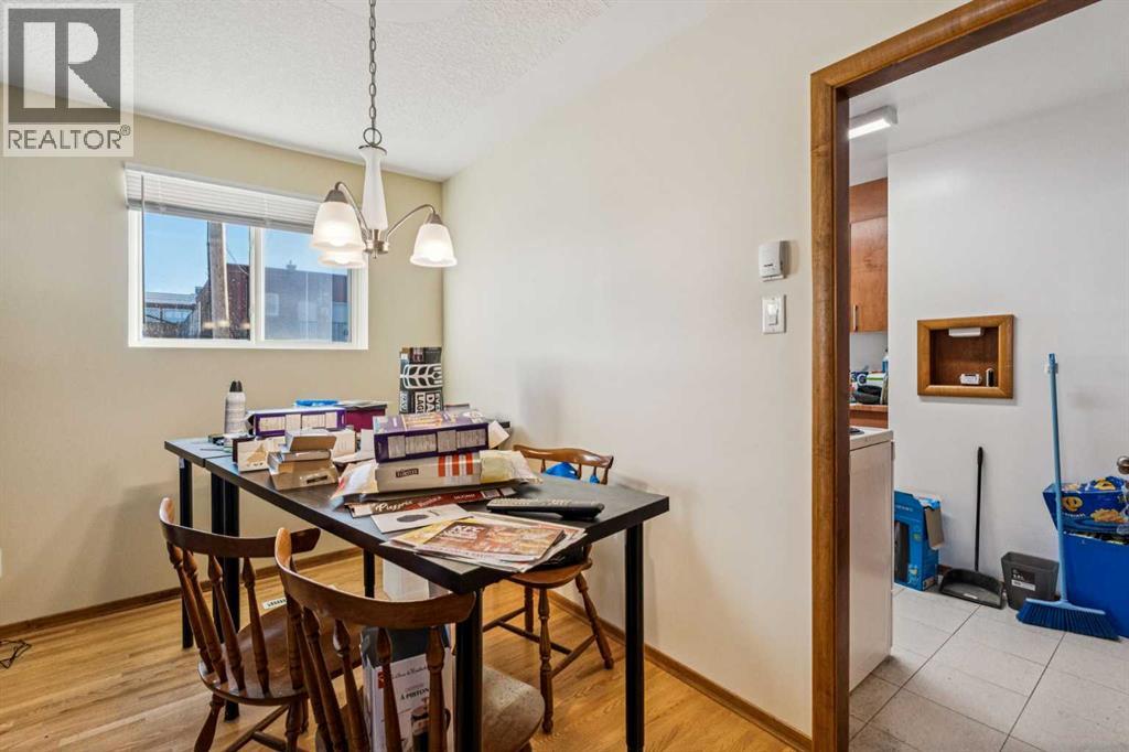 Multi-family House for Sale in   Avenue NW Tuxedo Park Calgary 