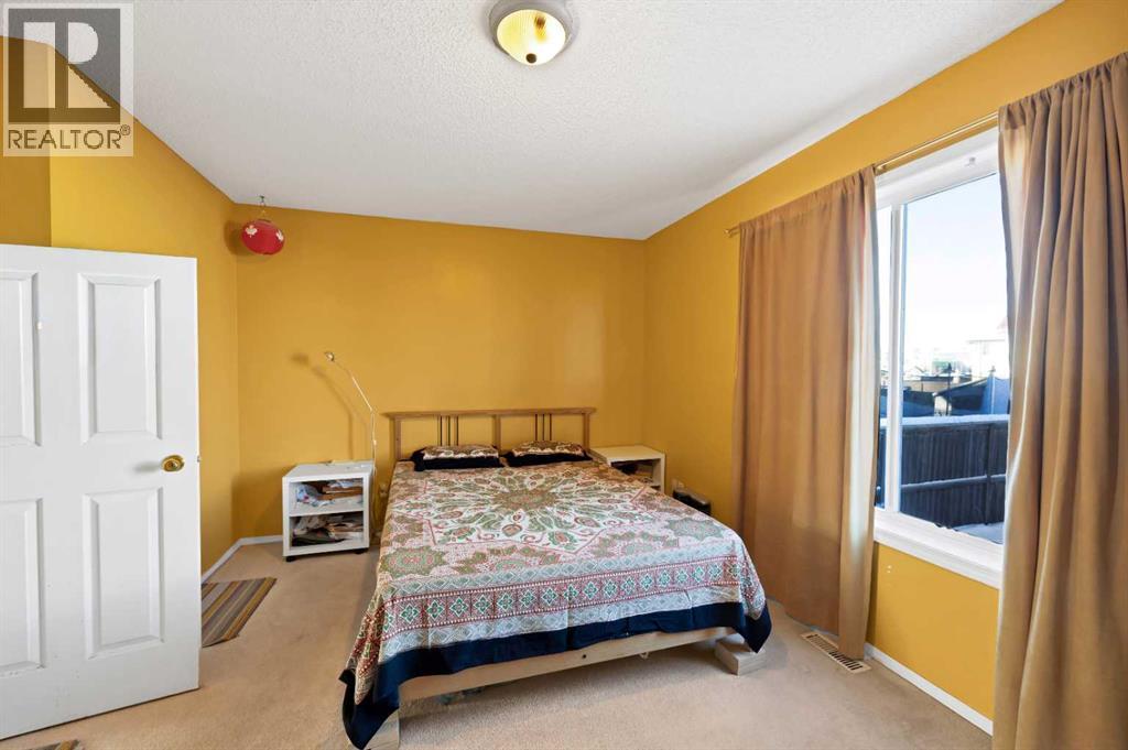 Single Family House Bi-level for Sale in  Taralea Gardens NE Taradale Calgary 