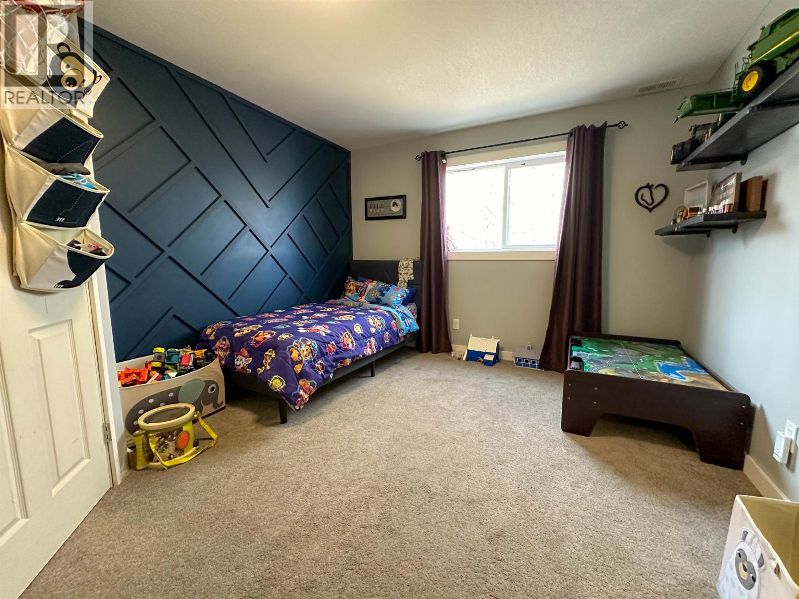 1215 CAMPBELL ROAD - 17