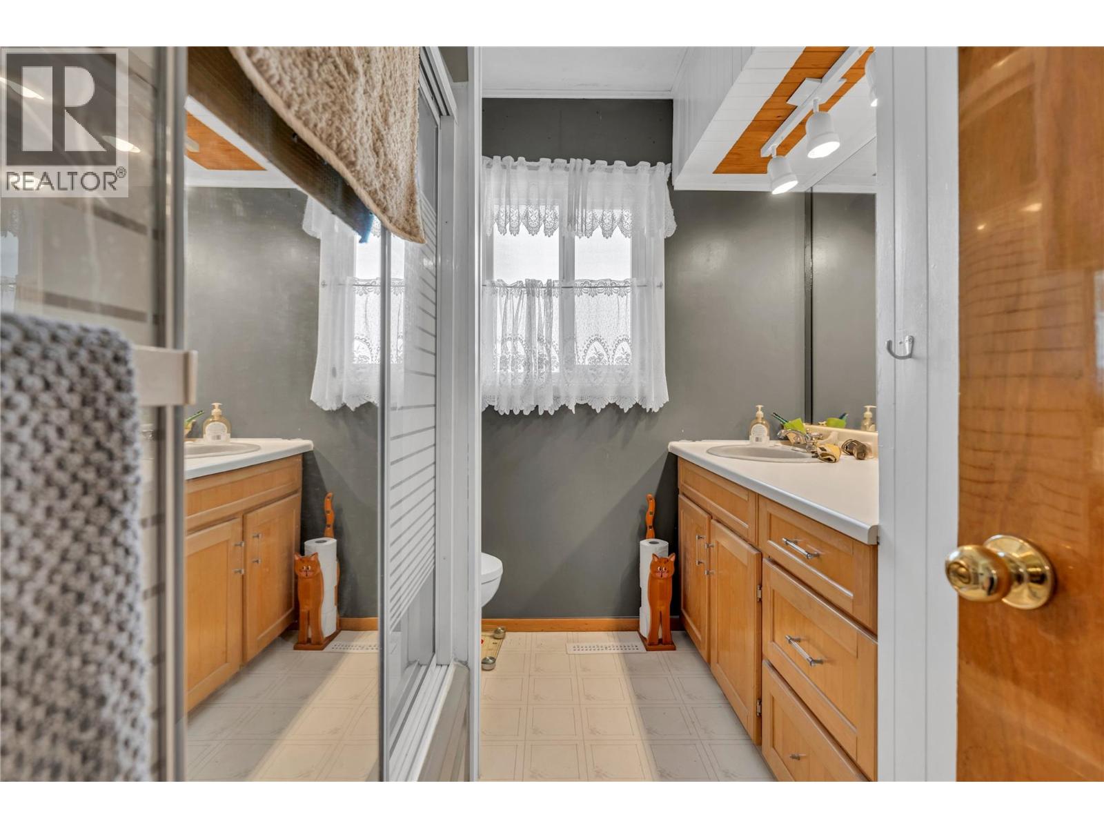 405 Grant Ave, Princeton