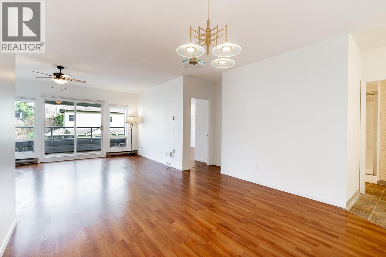 #208-4989 47 Avenue, Delta