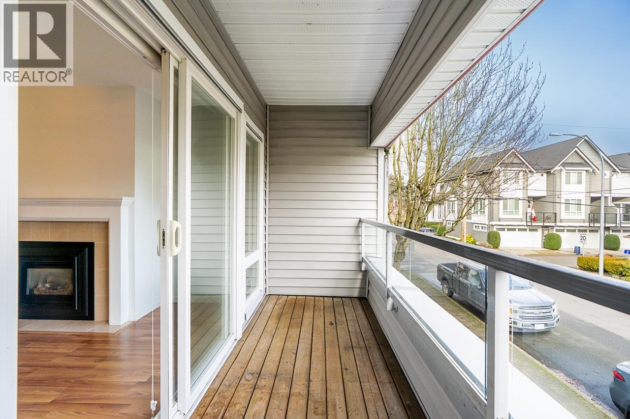 #208-4989 47 Avenue, Delta