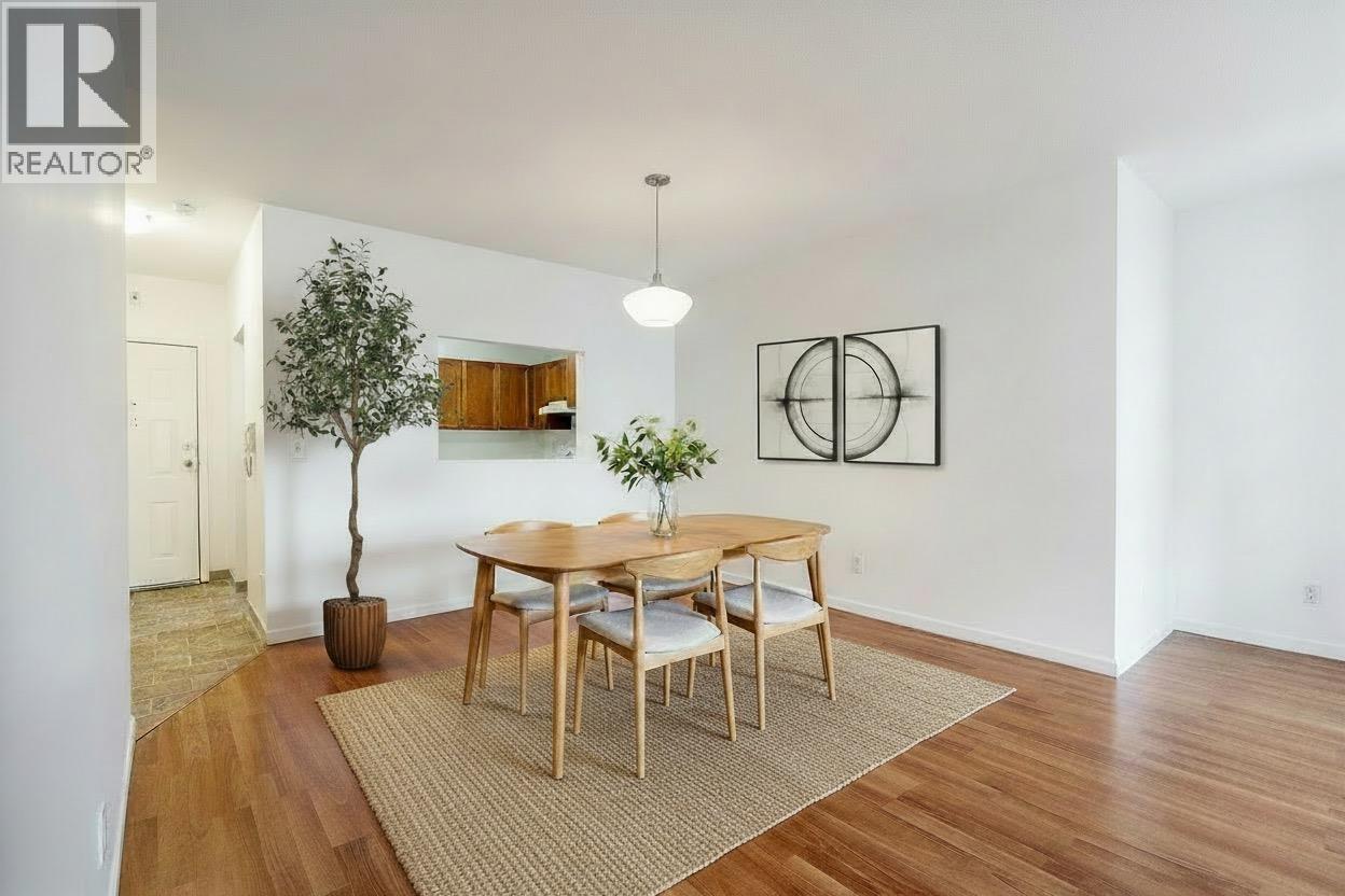 #208-4989 47 Avenue, Delta