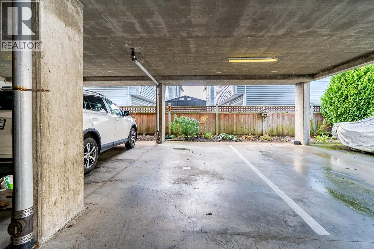 #208-4989 47 Avenue, Delta