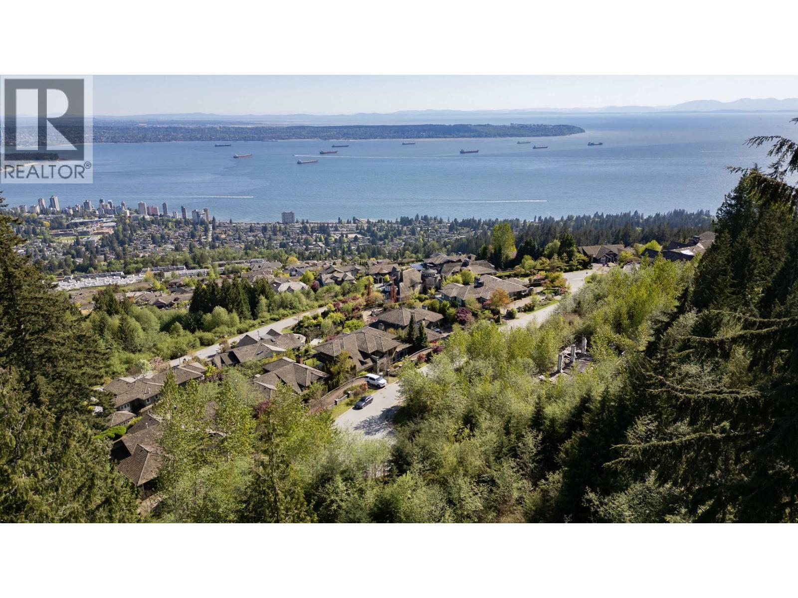 2307 KADLEC COURT, West Vancouver