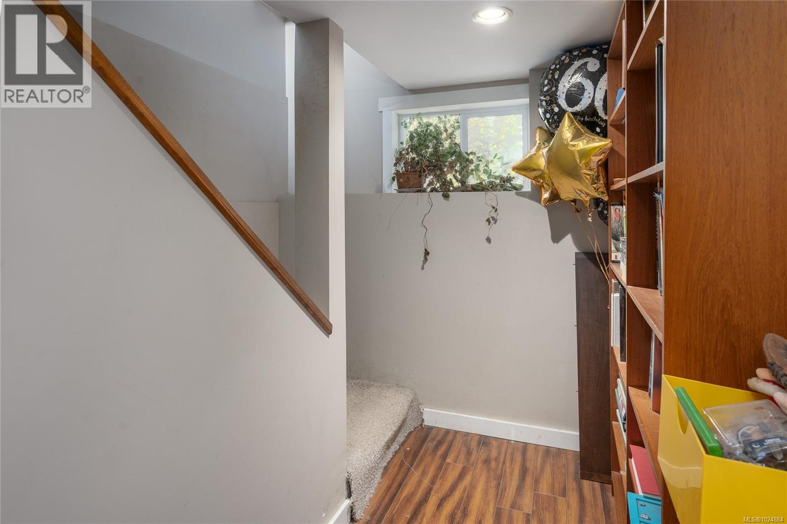 7727 SUPERIOR RD - 22