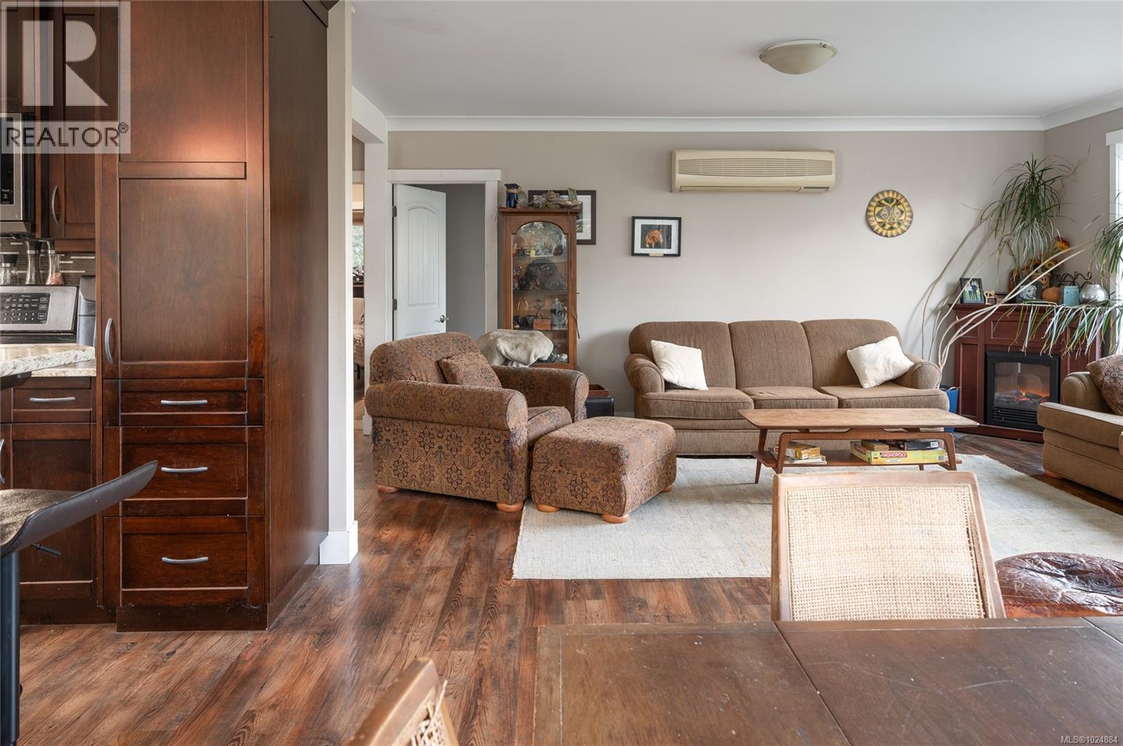 7727 SUPERIOR RD - 13