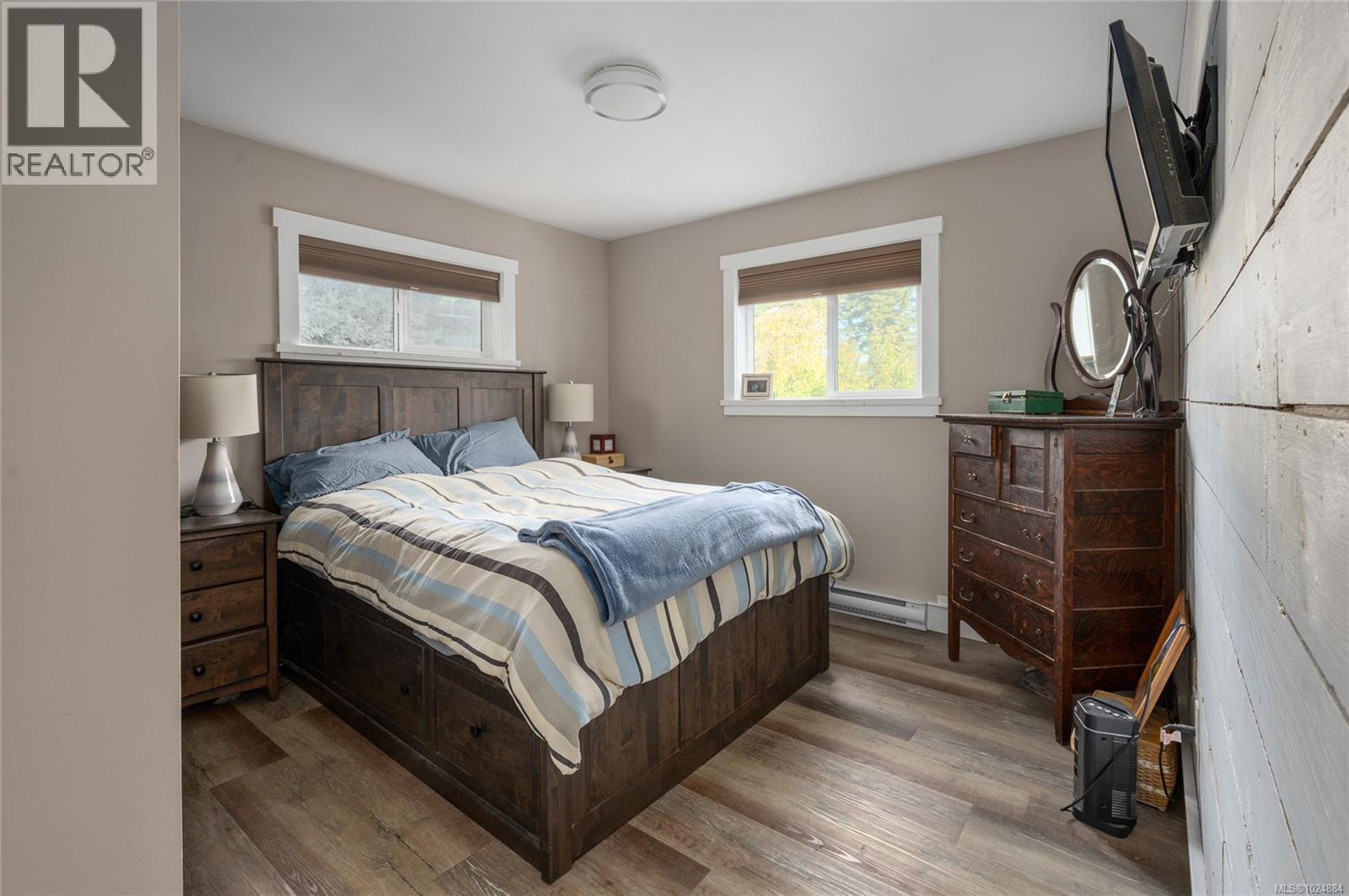 7727 SUPERIOR RD - 18