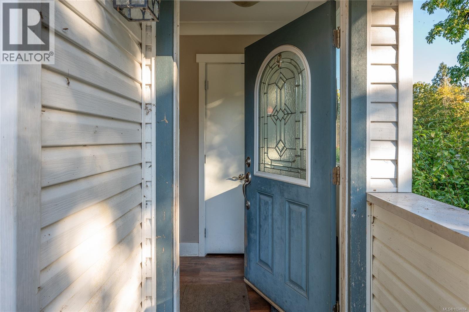 7727 Superior Rd - 6