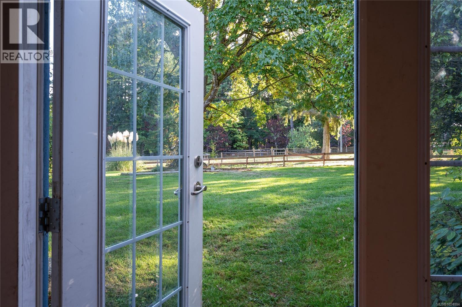 7727 SUPERIOR RD - 26