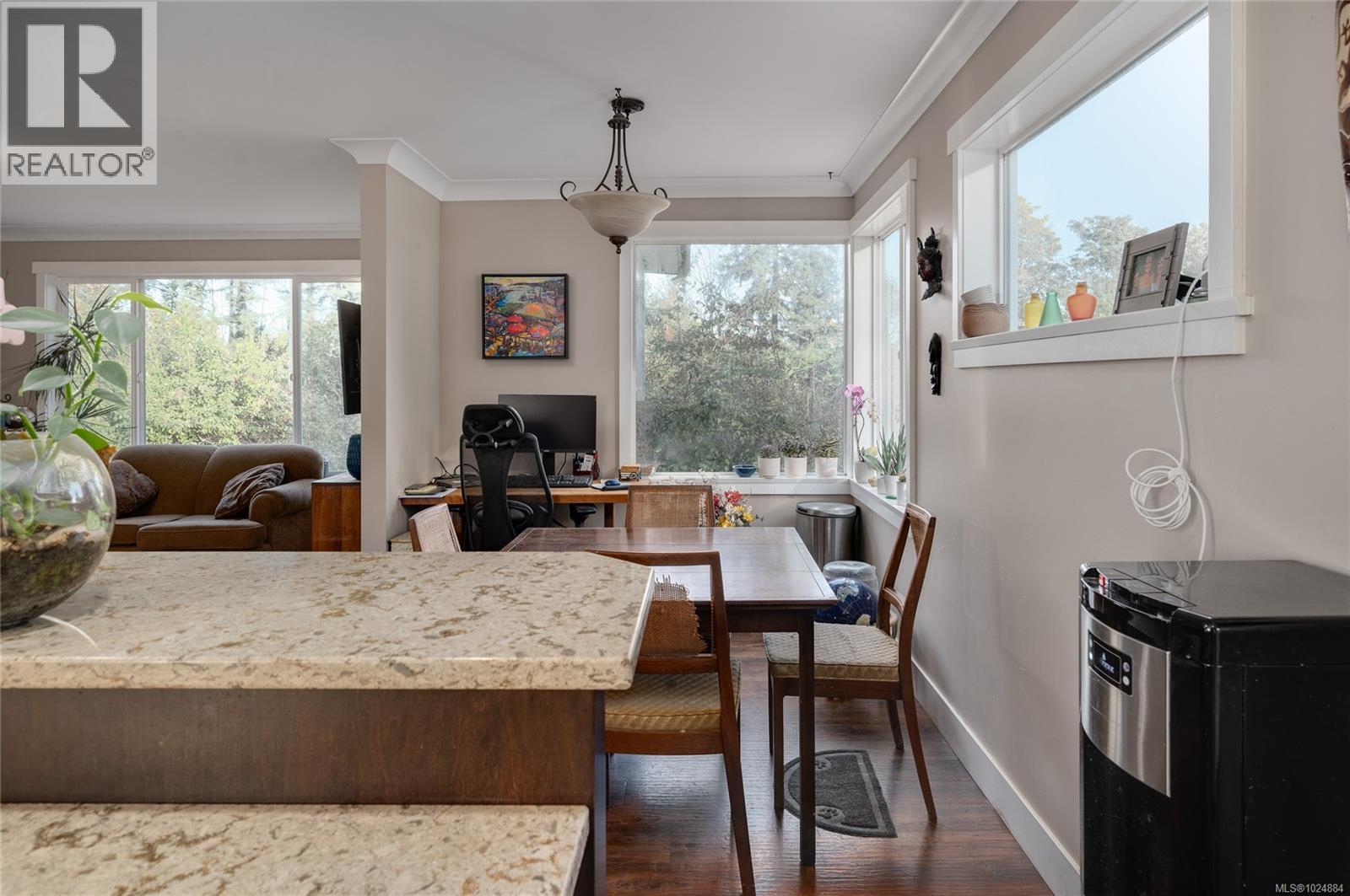 7727 SUPERIOR RD - 11