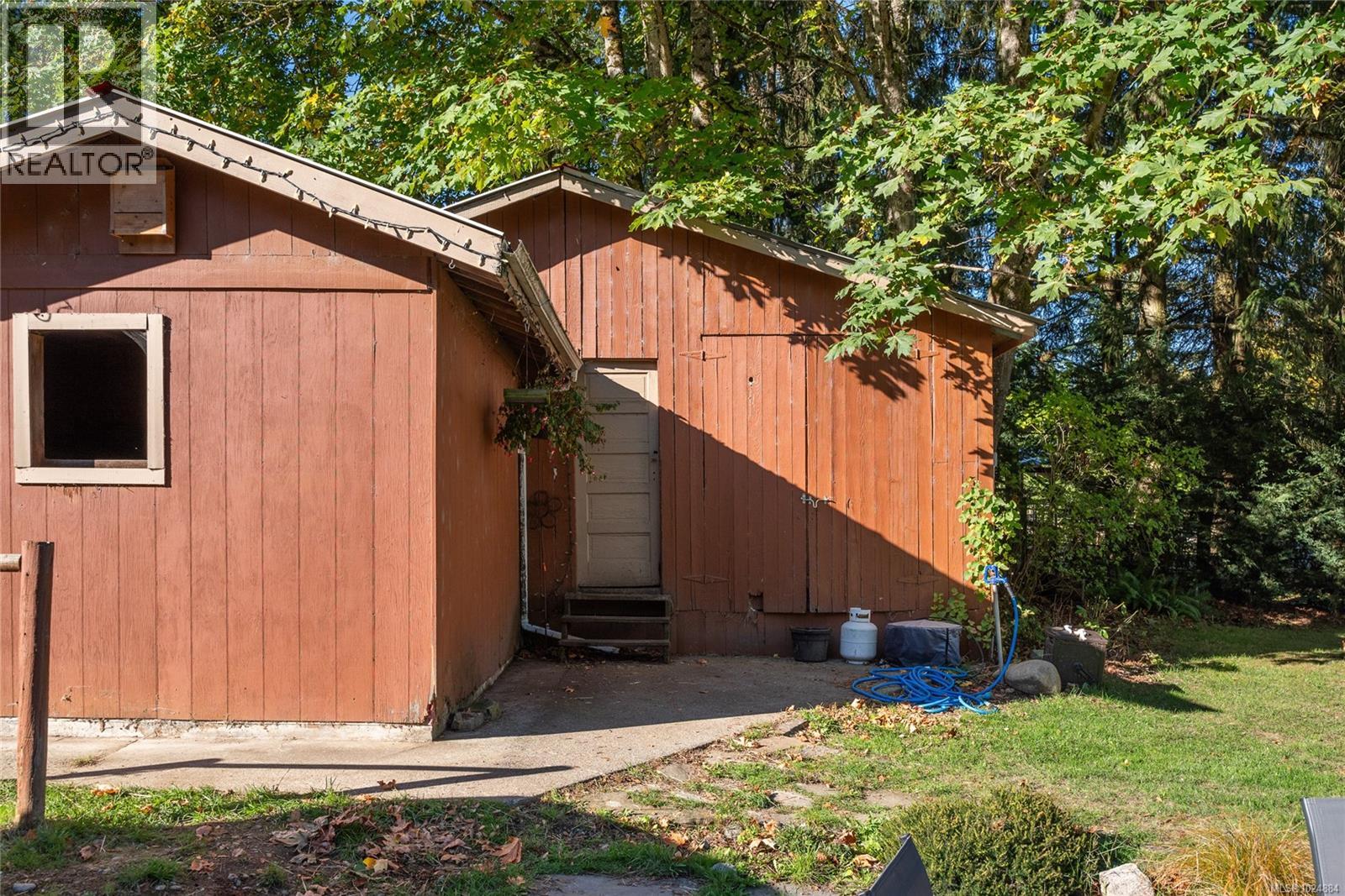 7727 Superior Rd - 33
