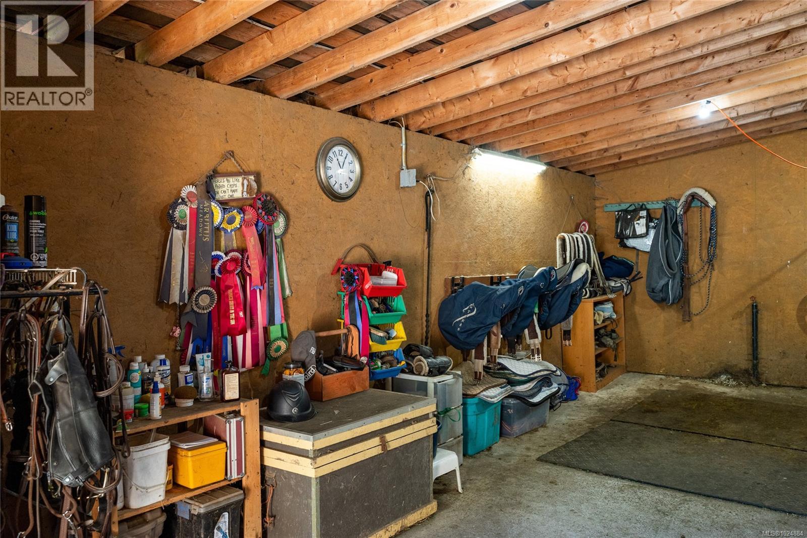 7727 SUPERIOR RD - 37