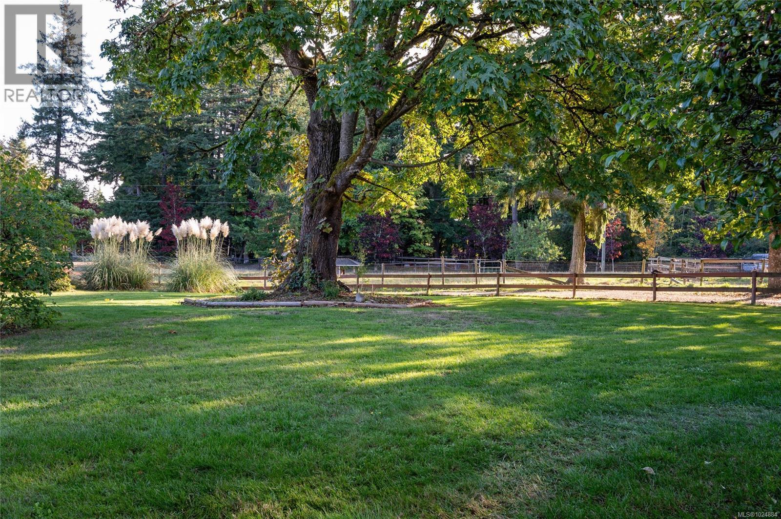 7727 SUPERIOR RD - 27