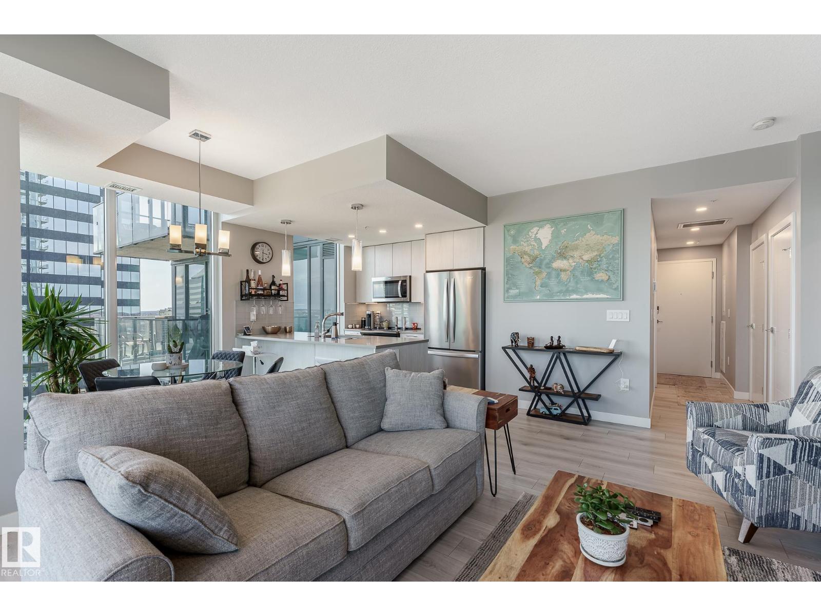 #1904 10180 103 ST NW - 15