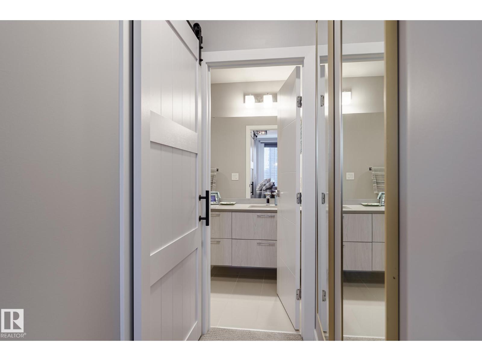 #1904 10180 103 ST NW - 28