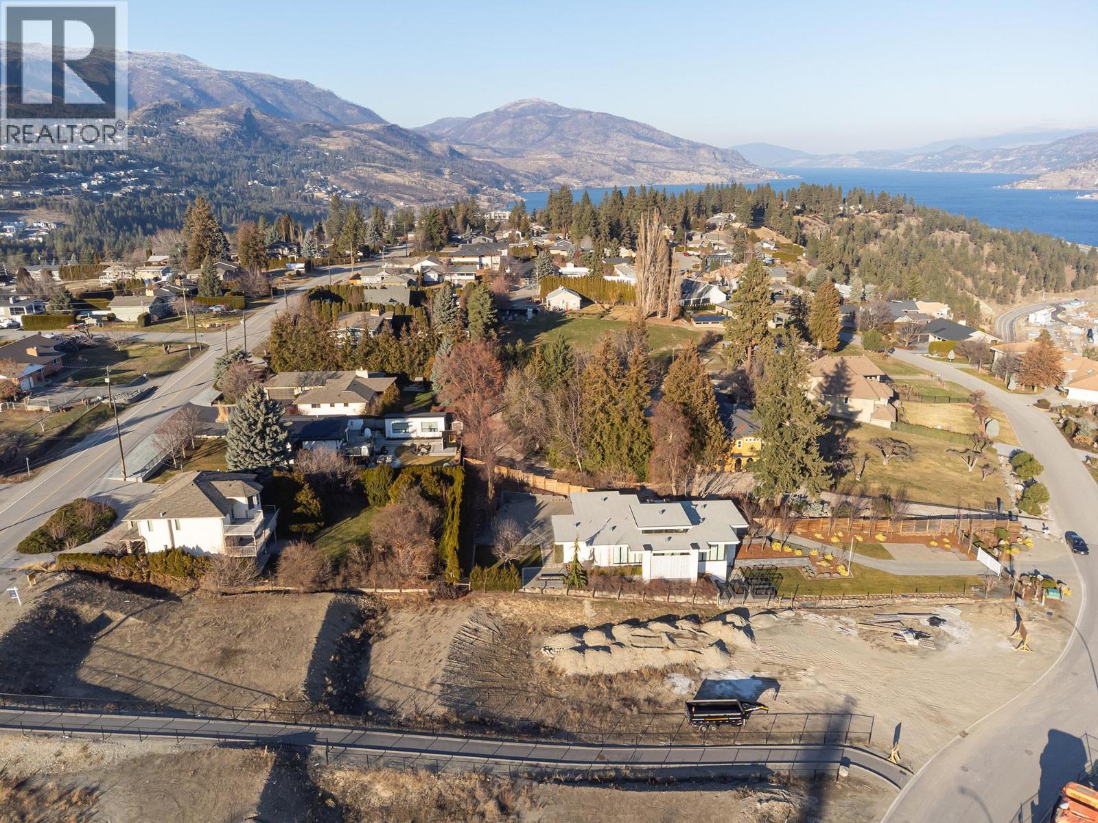  2364 Bridgeview Road, West Kelowna