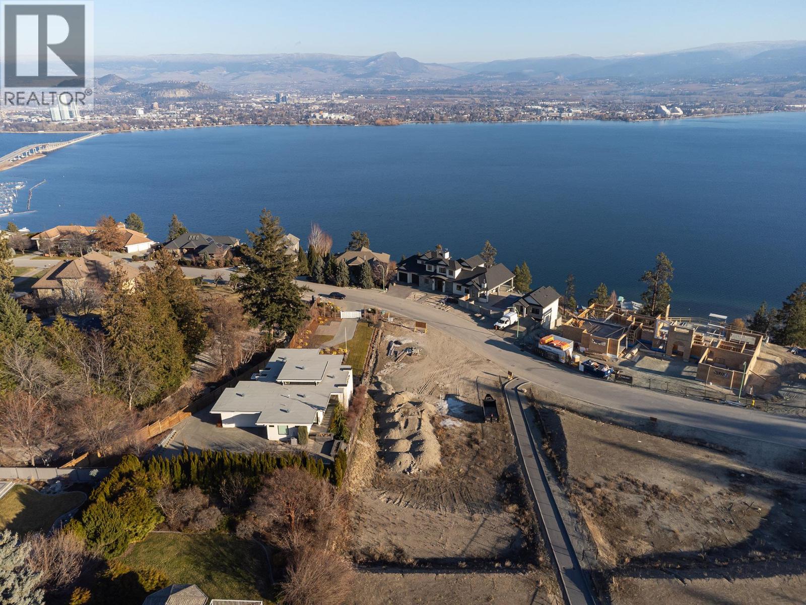  2364 Bridgeview Road, West Kelowna