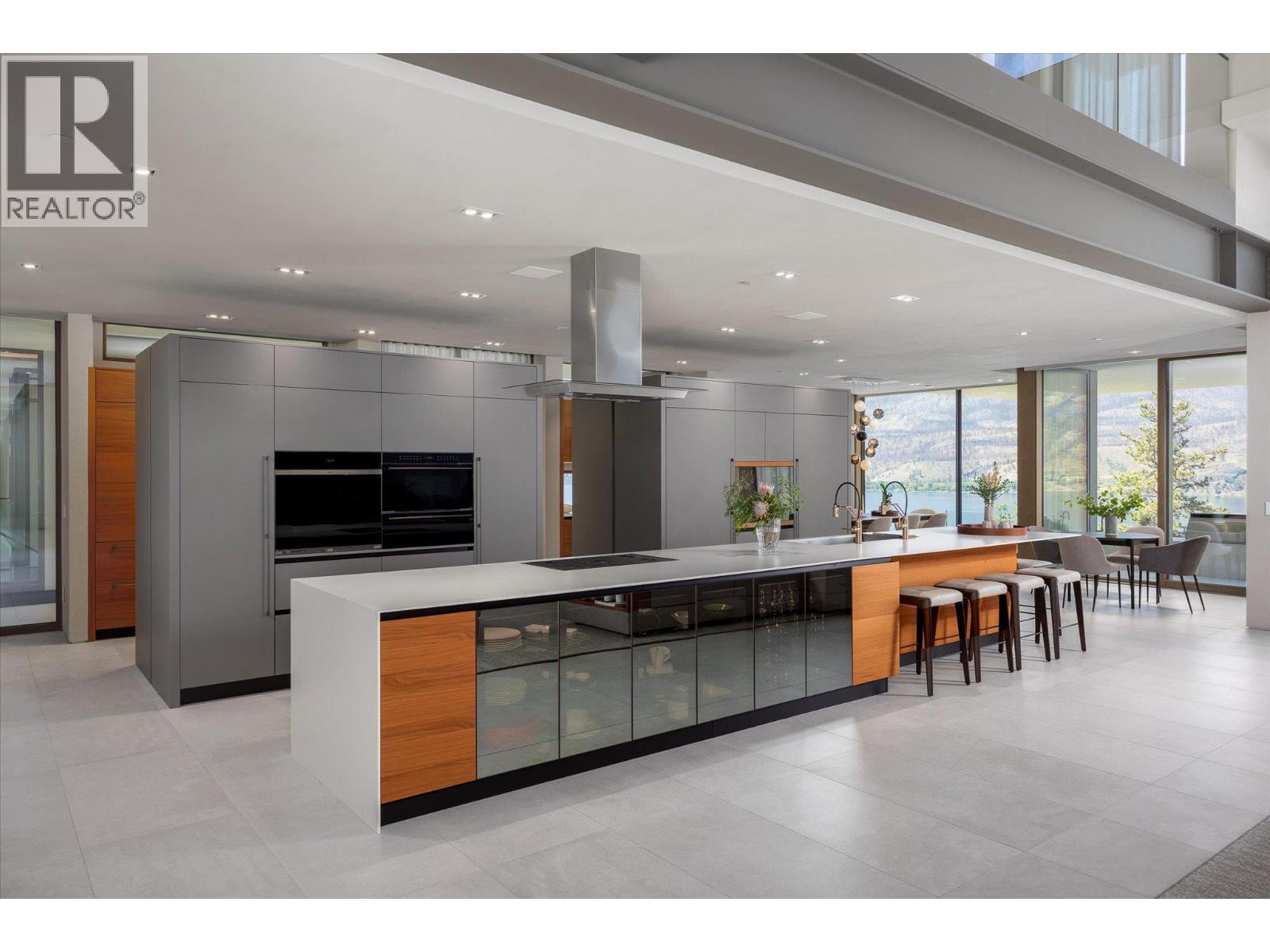 #20 180 Sheerwater Court - 8