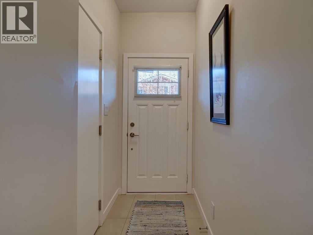 5964 BEACHGATE LANE, Sechelt