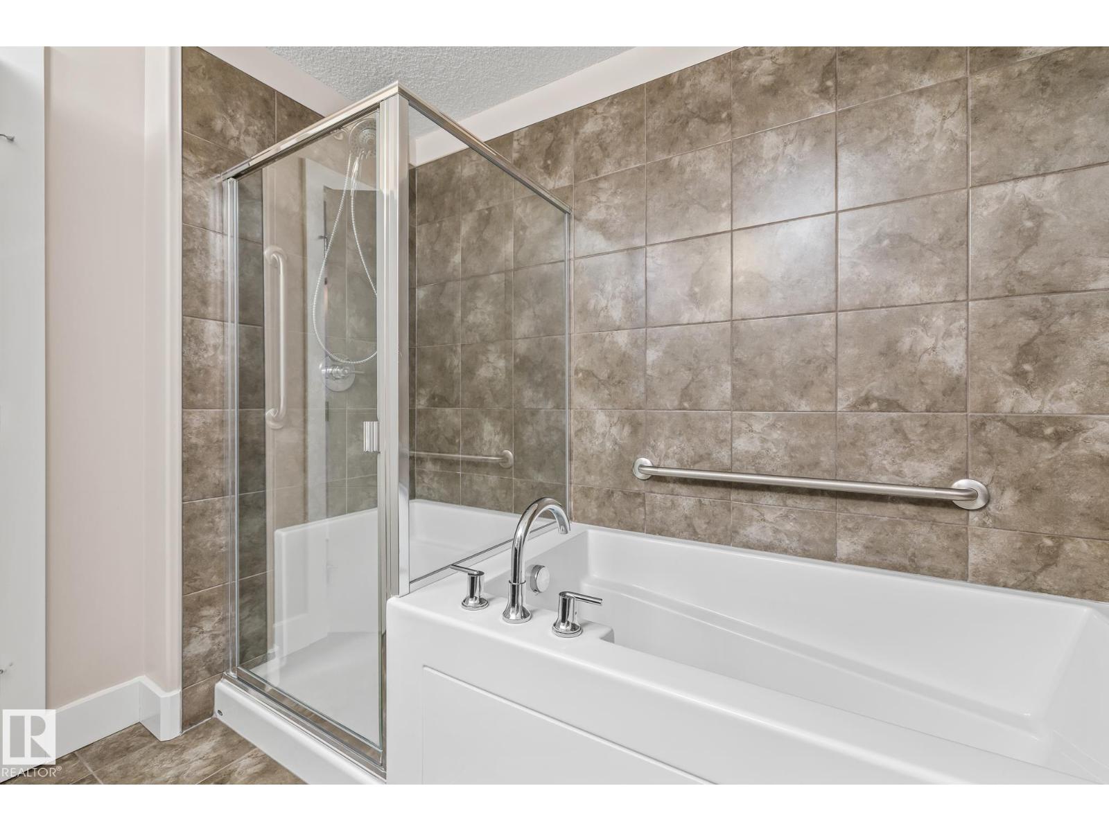 #211 11080 ELLERSLIE RD SW - 20