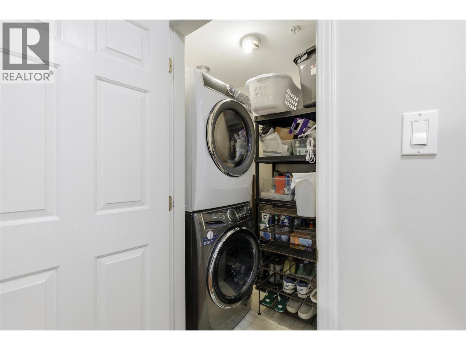 #412 1120 HUGH ALLAN DRIVE - 19