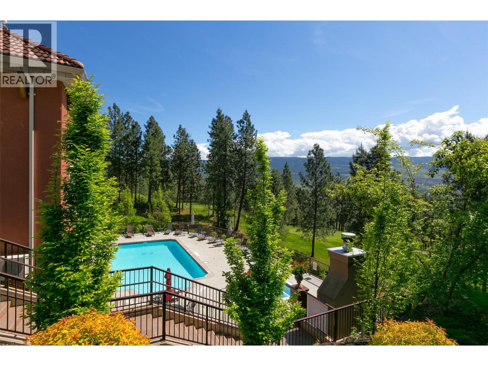 128 1795 Country Club Drive, Kelowna