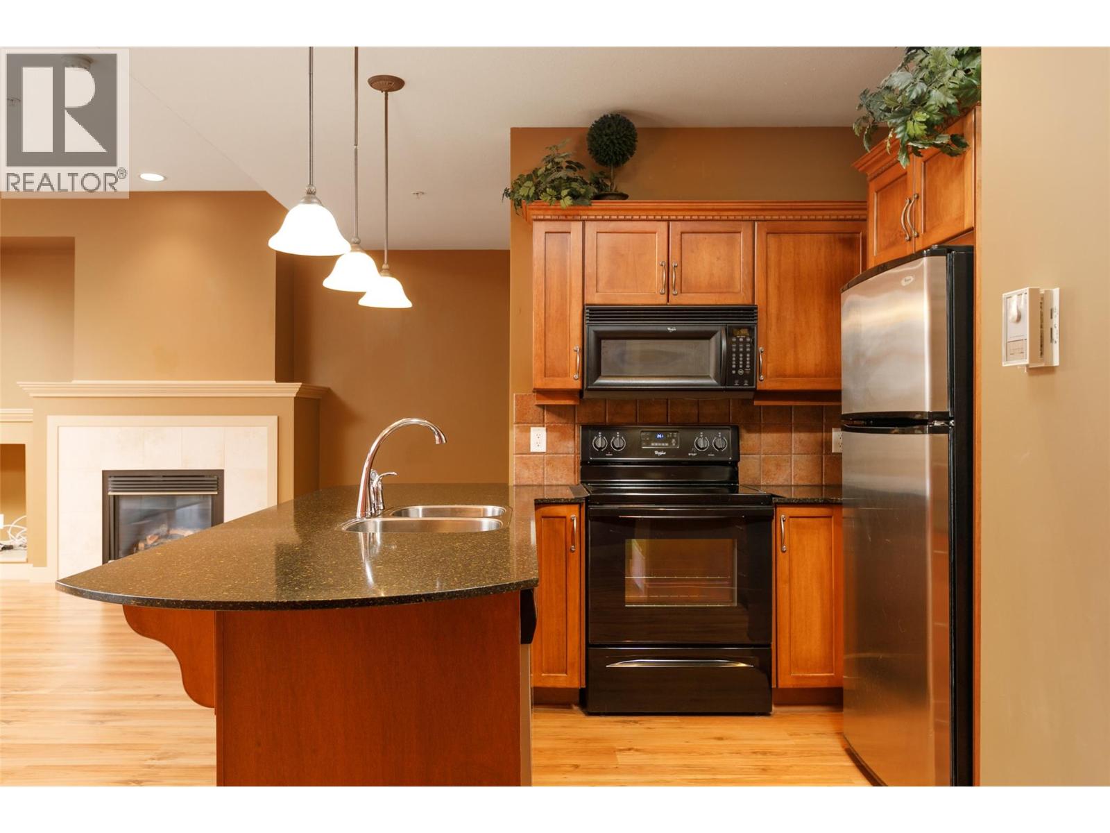 128 1795 Country Club Drive, Kelowna